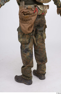 Frankie Perry A Pose US Army Dark Recon leg lower…